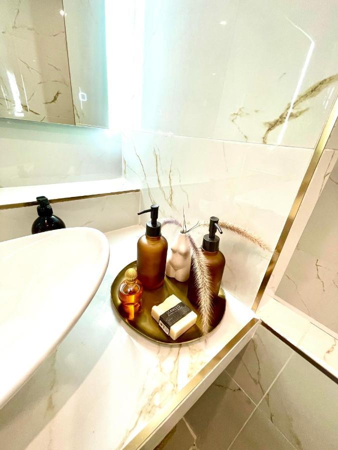ניס Spacious Loft, Duplex, Old Town, 3 Bedrooms - Easy Check-In מראה חיצוני תמונה