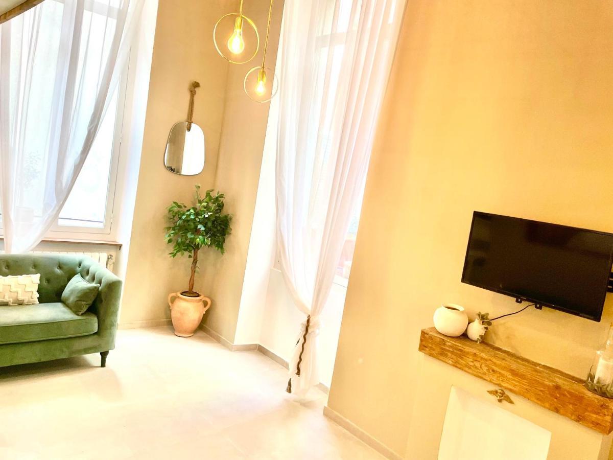 ניס Spacious Loft, Duplex, Old Town, 3 Bedrooms - Easy Check-In מראה חיצוני תמונה