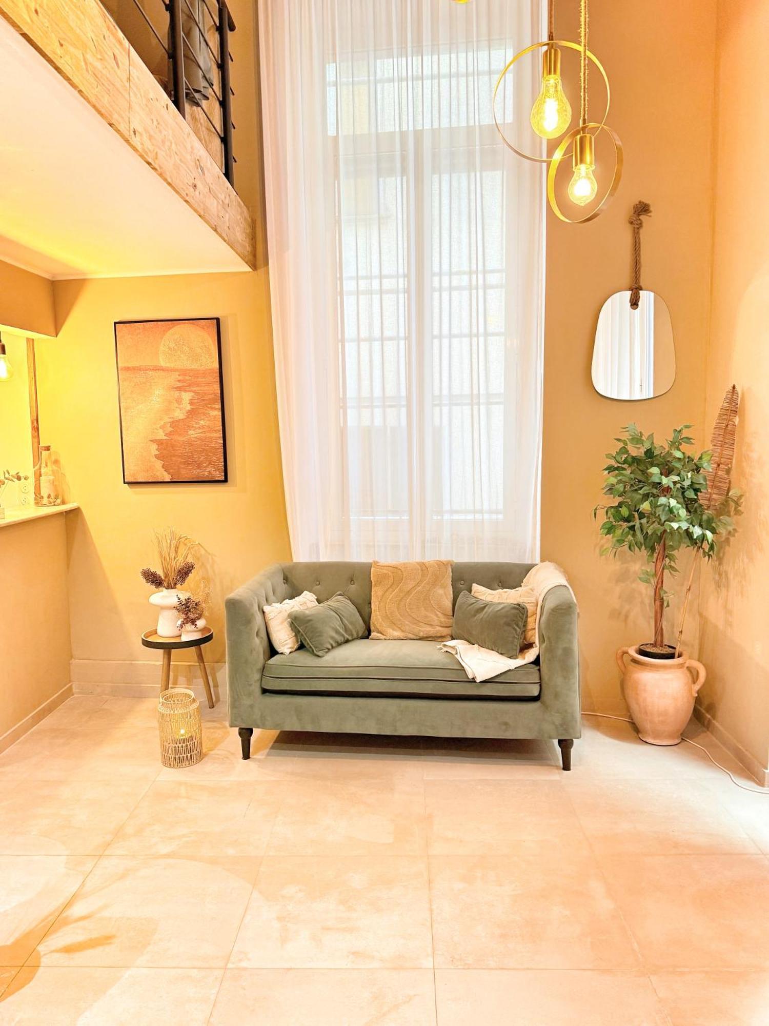 ניס Spacious Loft, Duplex, Old Town, 3 Bedrooms - Easy Check-In מראה חיצוני תמונה